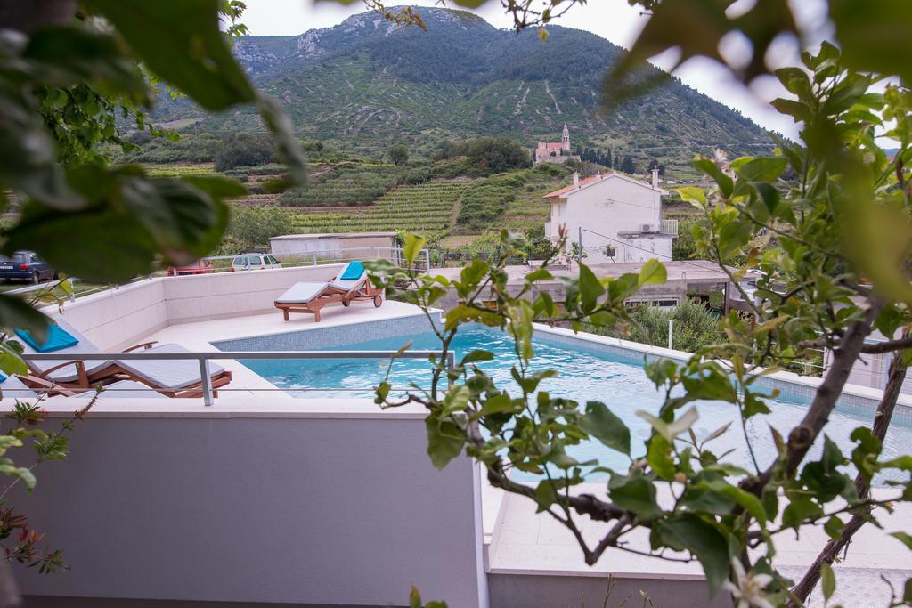 Apartments Zambarlin Komiža Εξωτερικό φωτογραφία