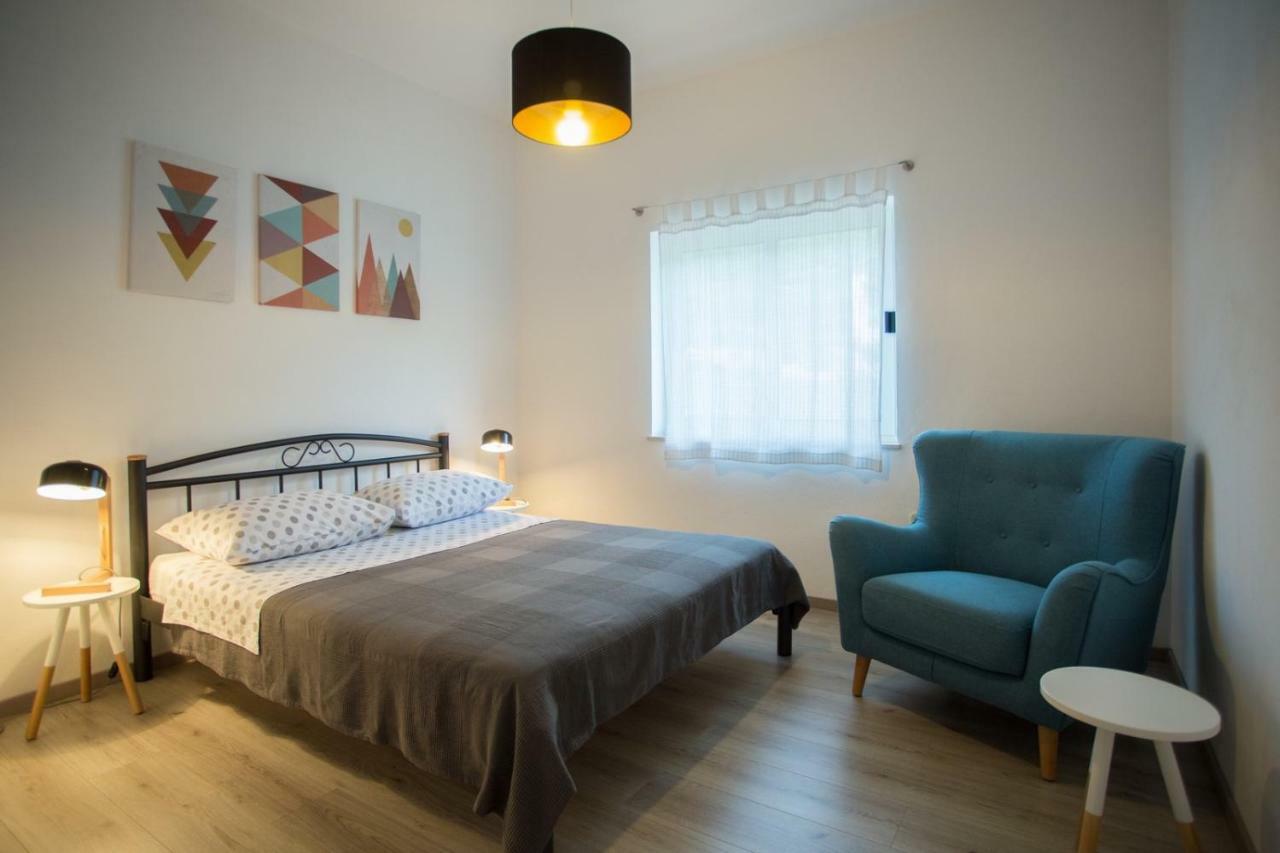 Apartments Zambarlin Komiža Εξωτερικό φωτογραφία